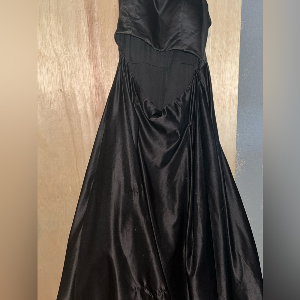 Prom Dress - Picture 7 of 8